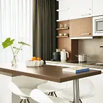 Numa Hamburg Fore
